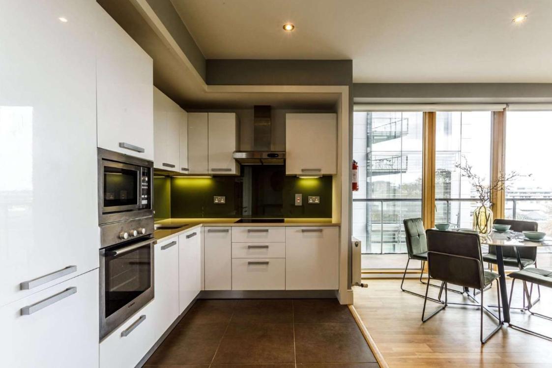 Private Room Available In Spacious High Rise Apartment With Park & City View Dublin Kültér fotó
